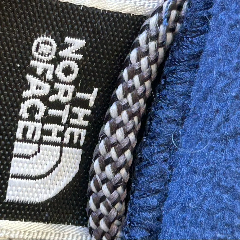 The North Face men’s fleece jacket M. Blue fleece/grey nylon. Decent shape.